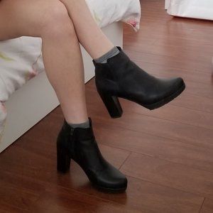 Waterproof! 100% Italian Leather Ankle Boots
